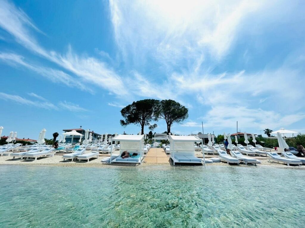 Laguna Resort