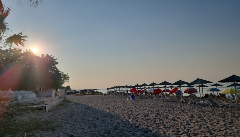 Molos Beach Bar
