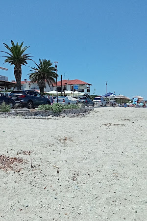 pefkochori1