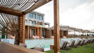 King’s & Queen’s Suites Afitos