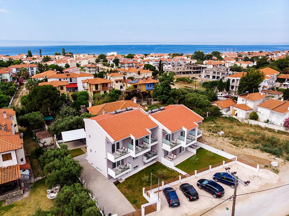 the PAPOUTSAKIS apartments