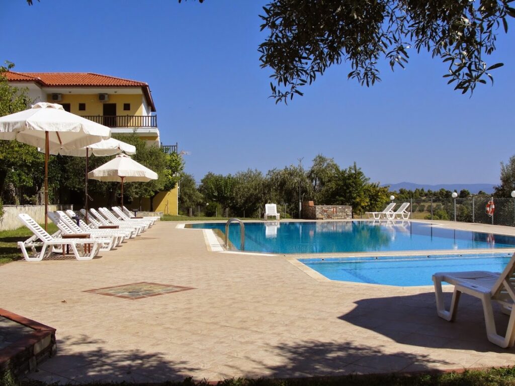 Theramvos Hotel