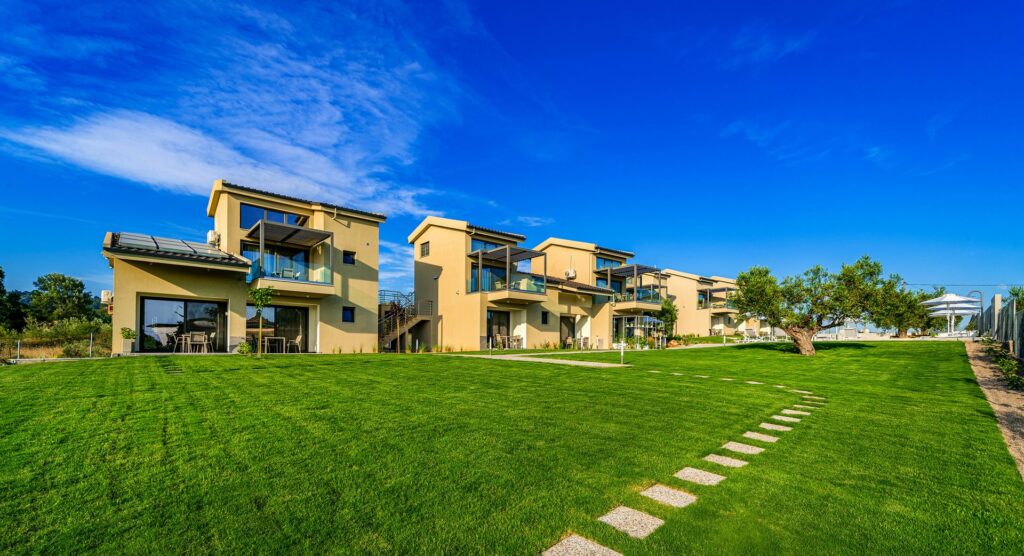 Miroes Suites
