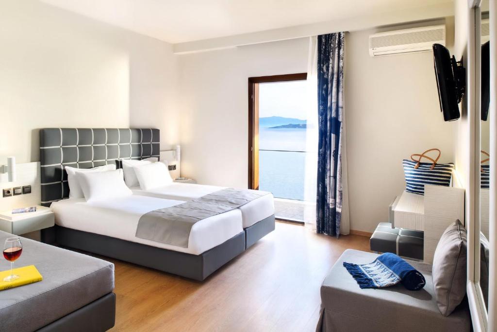 Akrathos Beach Hotel4
