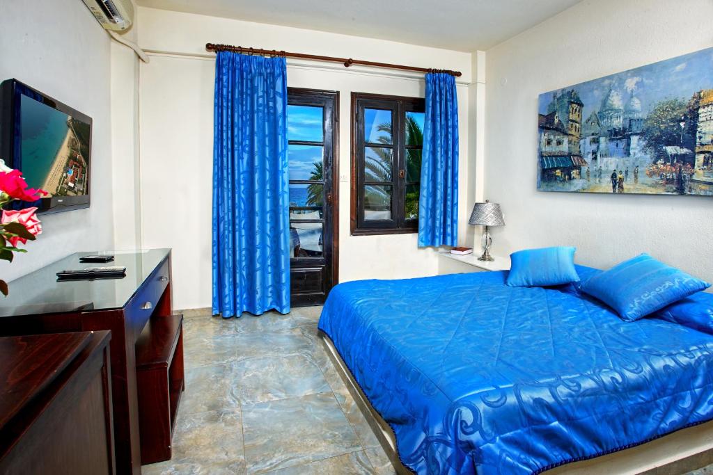 Assa Maris Beach Hotel3