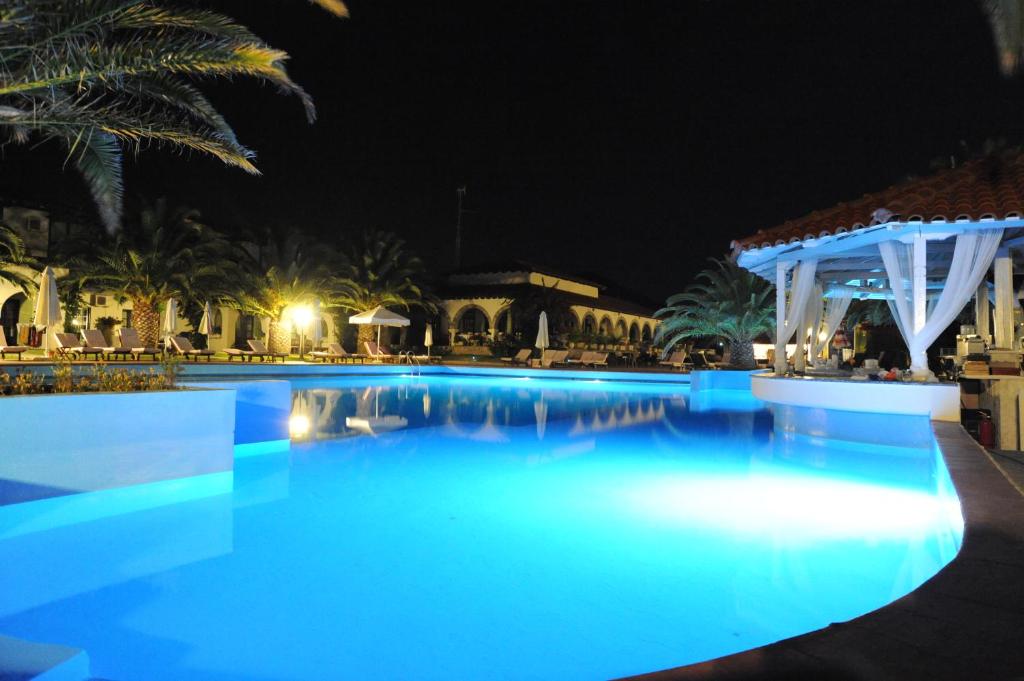 Assa Maris Beach Hotel6