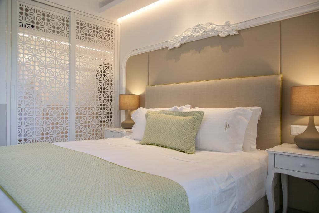 Avaton Luxury Beach Resort3
