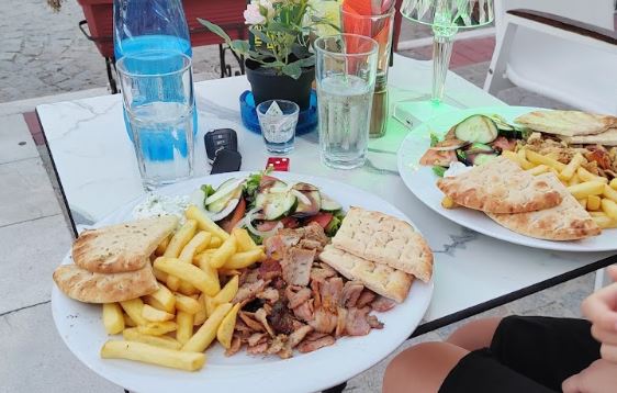Casablanca Bar-chalkidikigreece