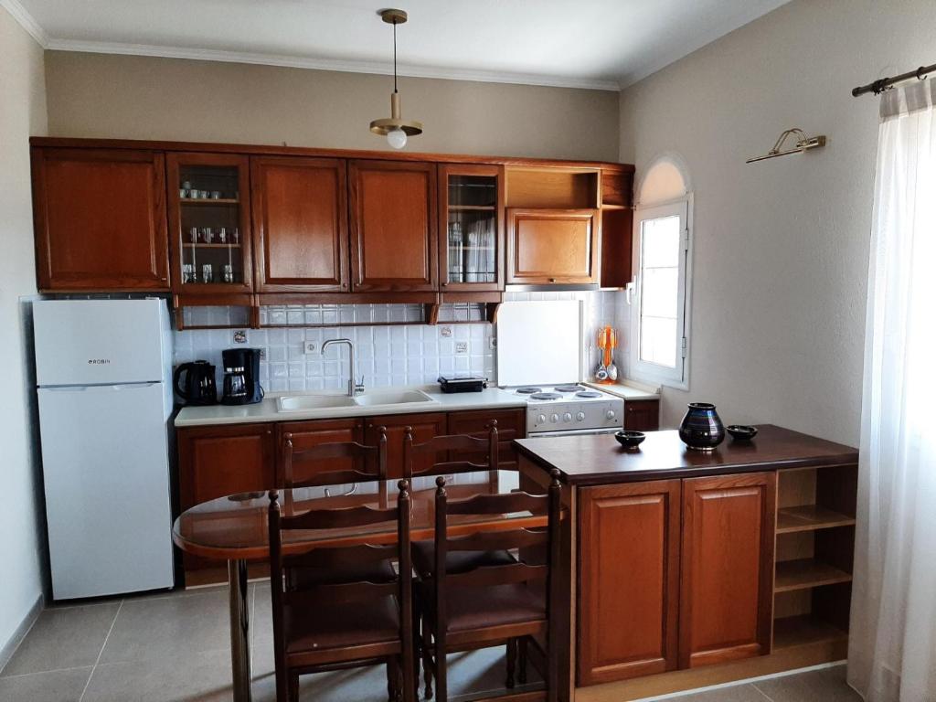 Castello Apartments3