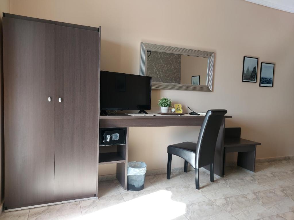 Hotel Epavli3