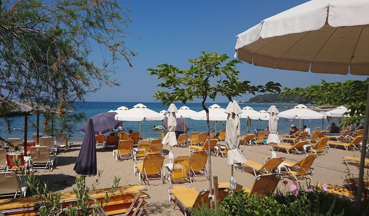 Loutra Agias Paraskevis Beach-Χαλκιδική