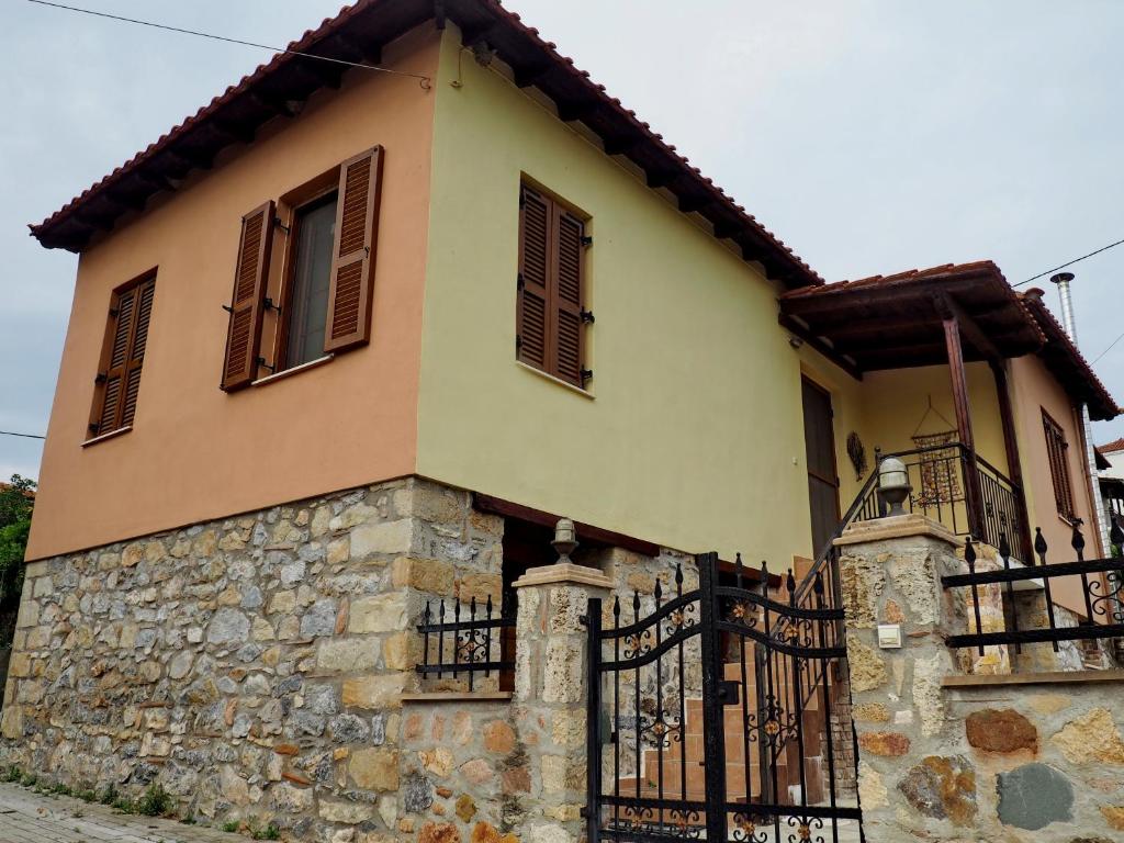 Paliouri House