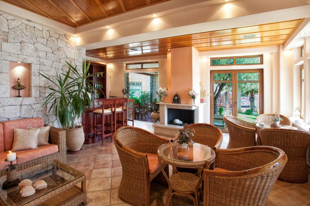 Paralio Hotel3