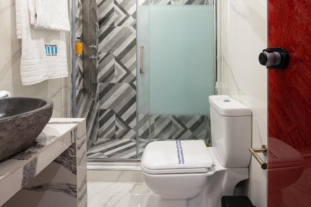 Pela Veranda Exquisite Suites4