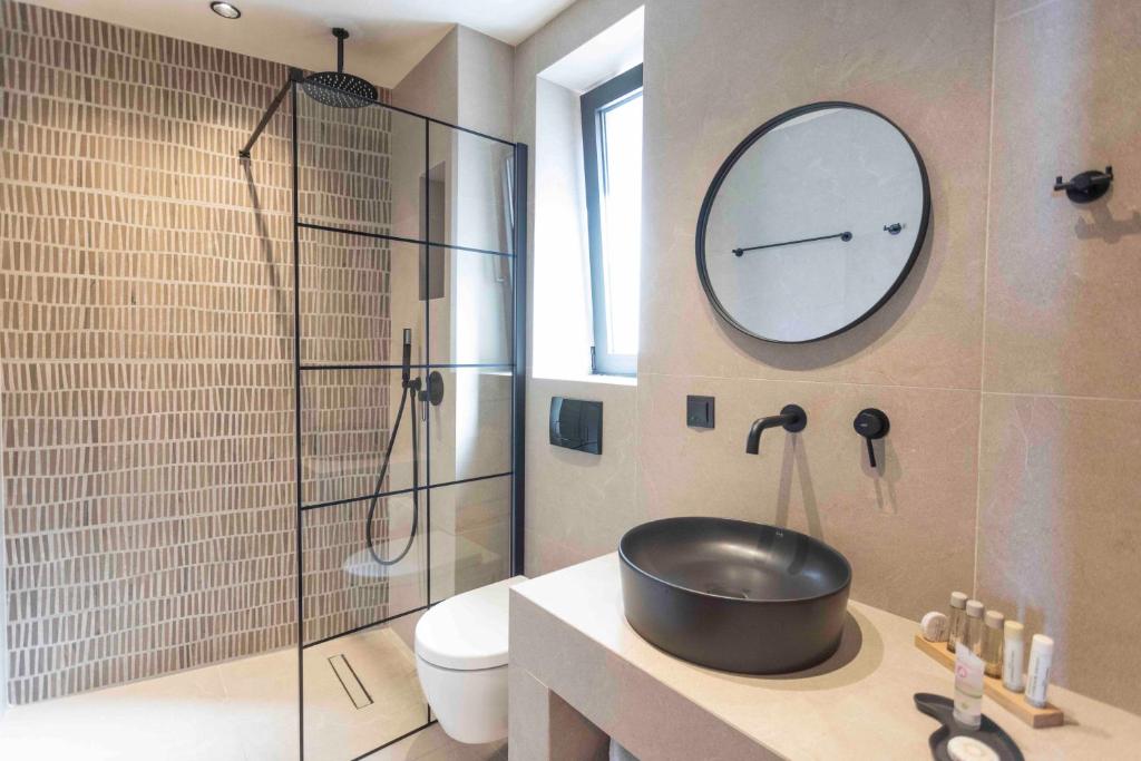 Pnoes Luxury Suites4