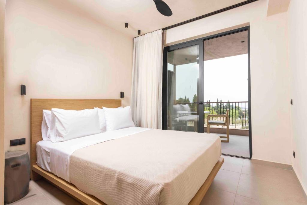 Pnoes Luxury Suites6