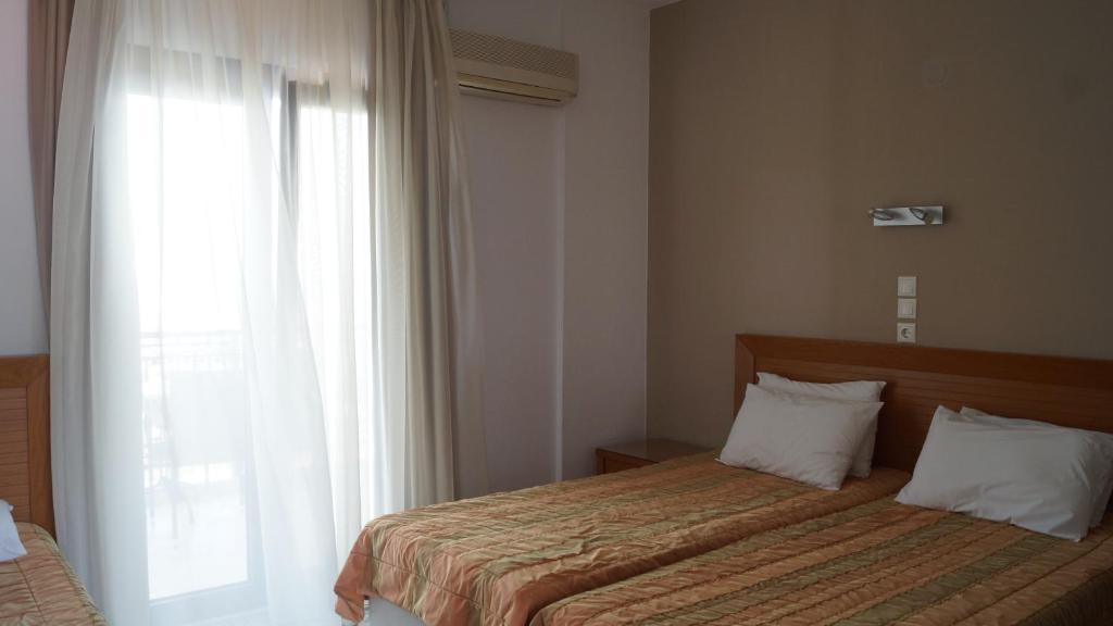 Sunset Hotel3
