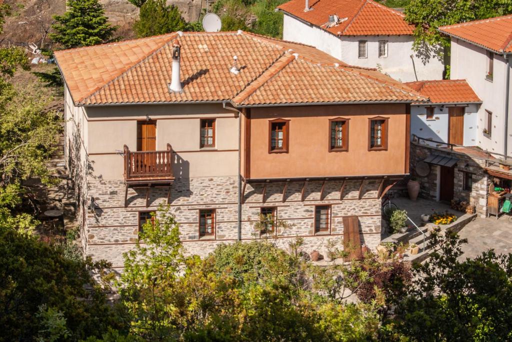 Viraggas Traditional hotel