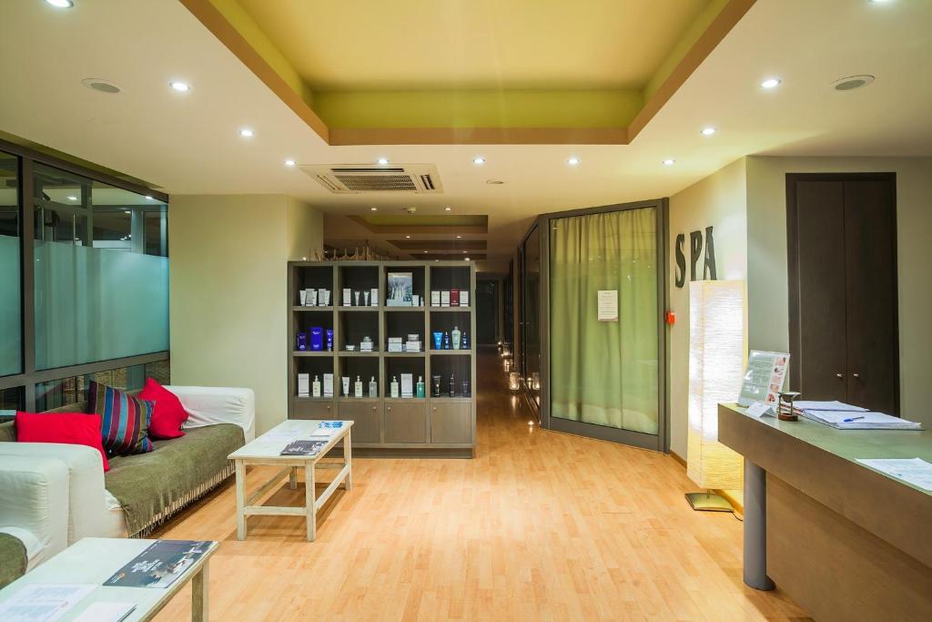 Xenios Anastasia Resort &#038; Spa4