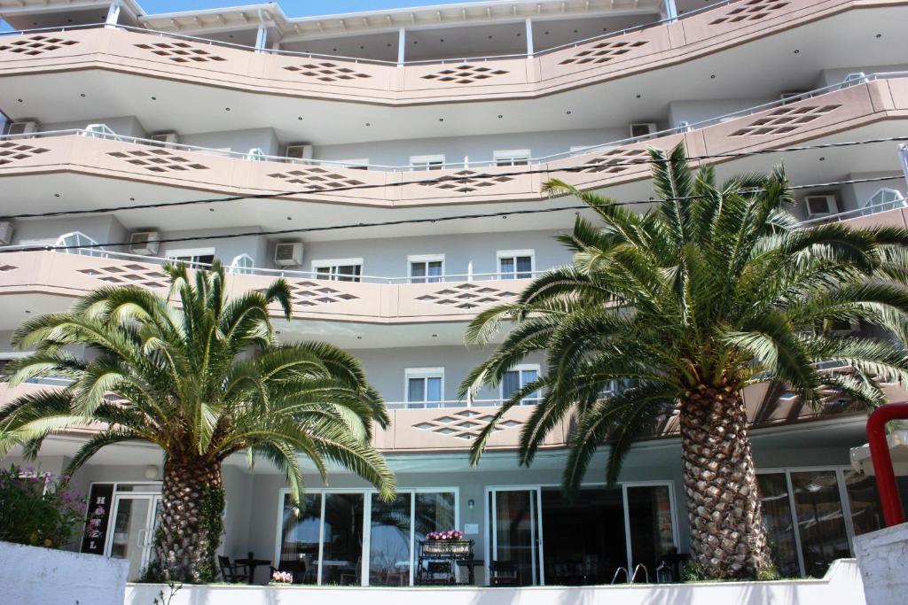 Ξενοδοχείο Καριάτις