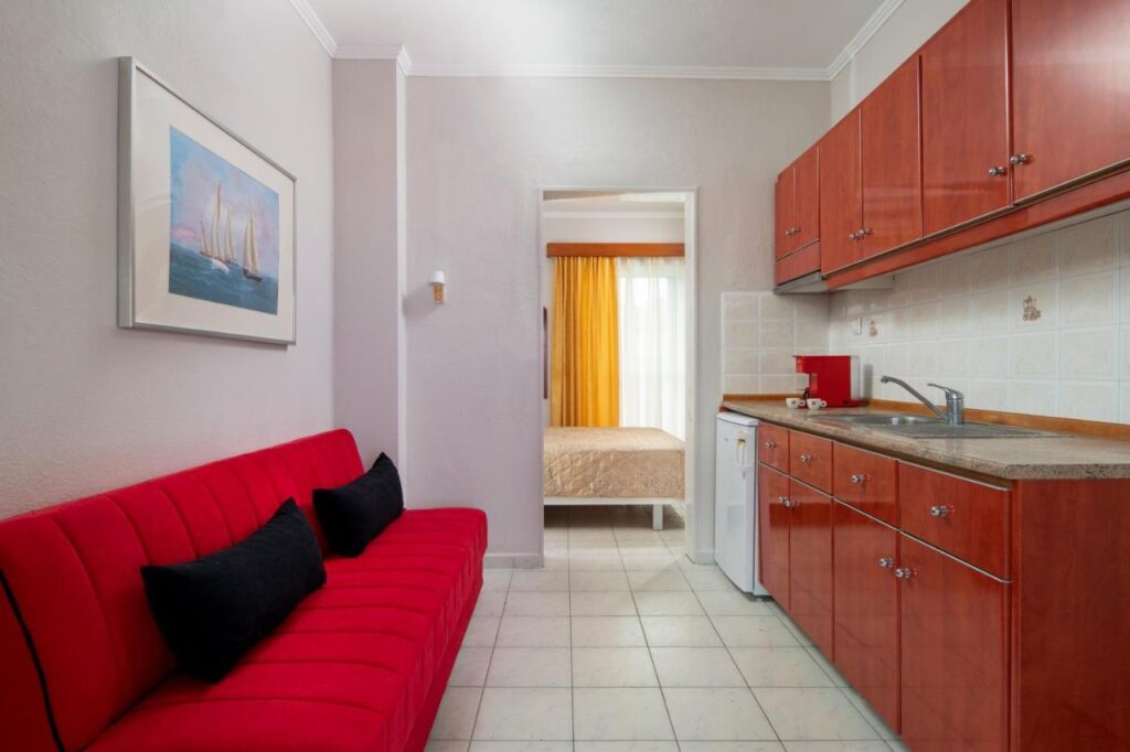House Zogia6