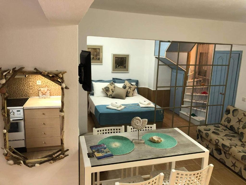 seashell apartments
