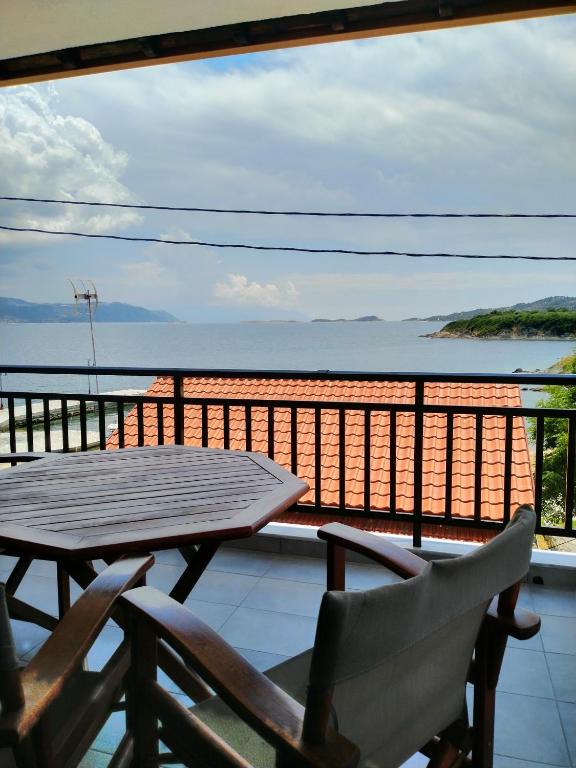 Gianni&#8217;s Apartment By The Sea4