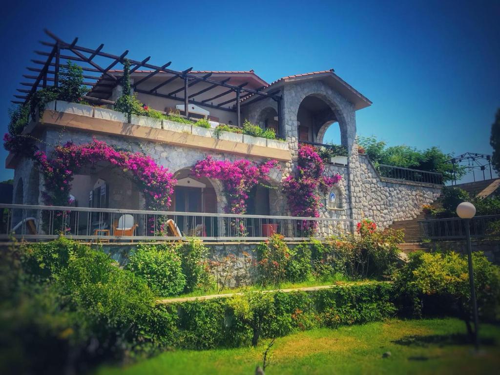 Villa Alba Chiara Ουρανούπολη
