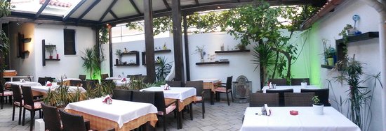 Nefeli Garden Restaurant