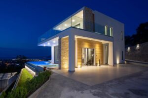 Luxurious & Modern Villa all inclusive